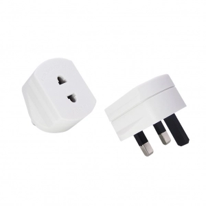 Alquiler de Adaptador enchufe SPA-UK Genérico SPA-UK