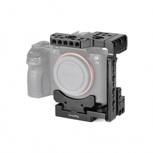 Venta de Medio cage para Sony A7III/A7RIII/A7II/A7RII/A7SII SmallRig 2238