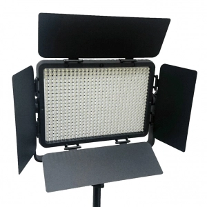 Alquiler de Panel LED con control de temperatura de color Tokura Borneo DVL 600