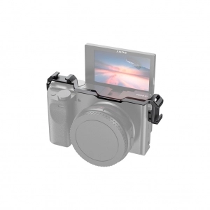 Venta de Adaptador de montaje de zapata fría para Sony A6500/A6400/A6300/A6100 SmallRig BUC2334