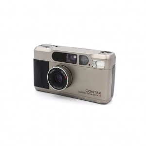 Alquiler de Cámara fotográfica analógica Contax T2