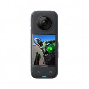Alquiler de Cámara de vídeo 360º Insta360 One X3 5.7K
