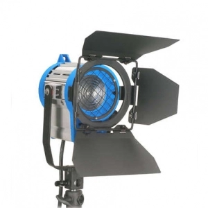Alquiler de Fresnel 650W Genérico 650W