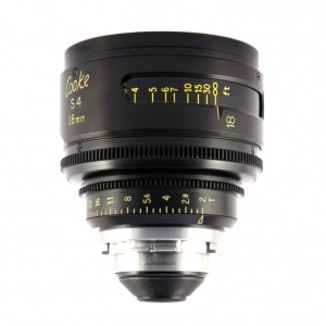 Alquiler de Lente angular para cine digital con montura PL Cooke S4 18mm T*2.0