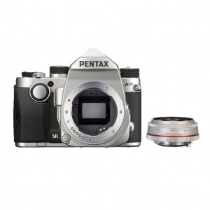 Venta de Cuerpo de cámara fotográfico reflex digital y objetivo Pentax KP + 21mm F3.2 DA Limited (plata)