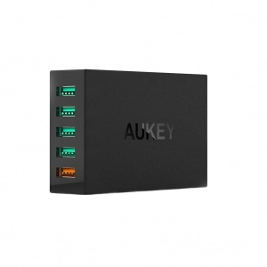 Alquiler de Cargador USB 5 puertos Aukey PA-T1