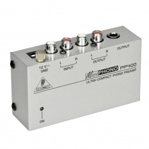 Alquiler de Amplificador de phono Behringer PP400
