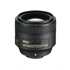 Alquiler de Objetivo fotográfico tele Nikon AF-S 85mm F1.8 G