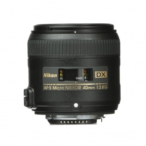 Alquiler de Objetivo fotográfico macro Nikon AF-S DX Micro-NIKKOR 40mm f/2,8G