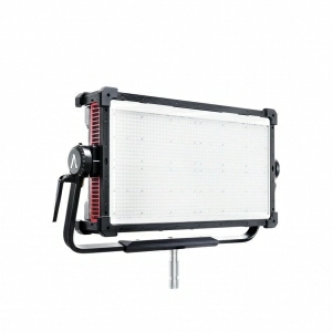 Alquiler de Panel LED RGBWW Aputure Nova II 2x1