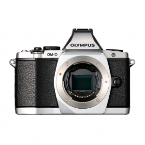Alquiler de Cuerpo de cámara digital sin espejo Olympus OM-D E-M10