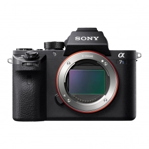 Alquiler de Cuerpo de cámara digital sin espejo Sony A7S II
